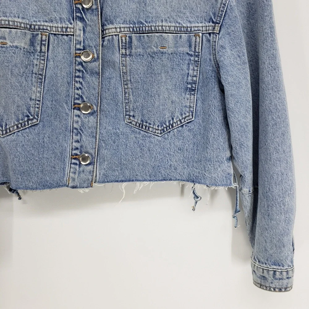 Zara Lace Up Back Cropped Denim Jacket Women XS Light Blue Raw Hem Streetwear
